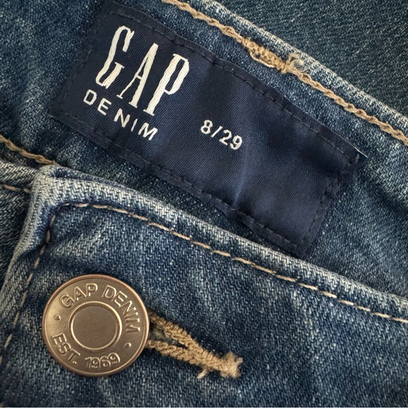 GAP Denim Skirt with Front Slit Size 8/29 - Picture 7 of 7